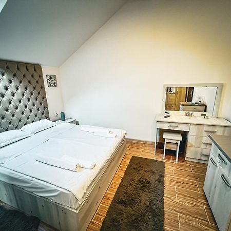 Splendor Boutique Piteşti Eksteriør billede