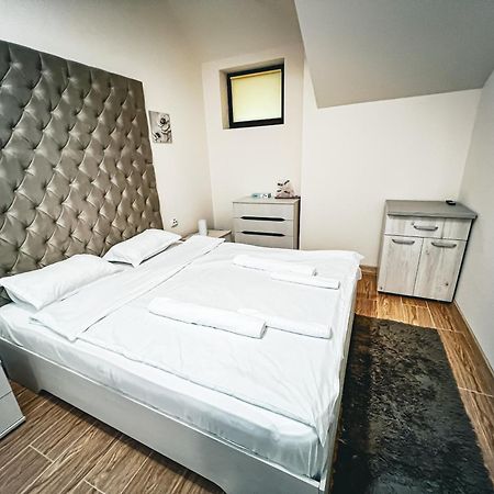 Splendor Boutique Piteşti Eksteriør billede