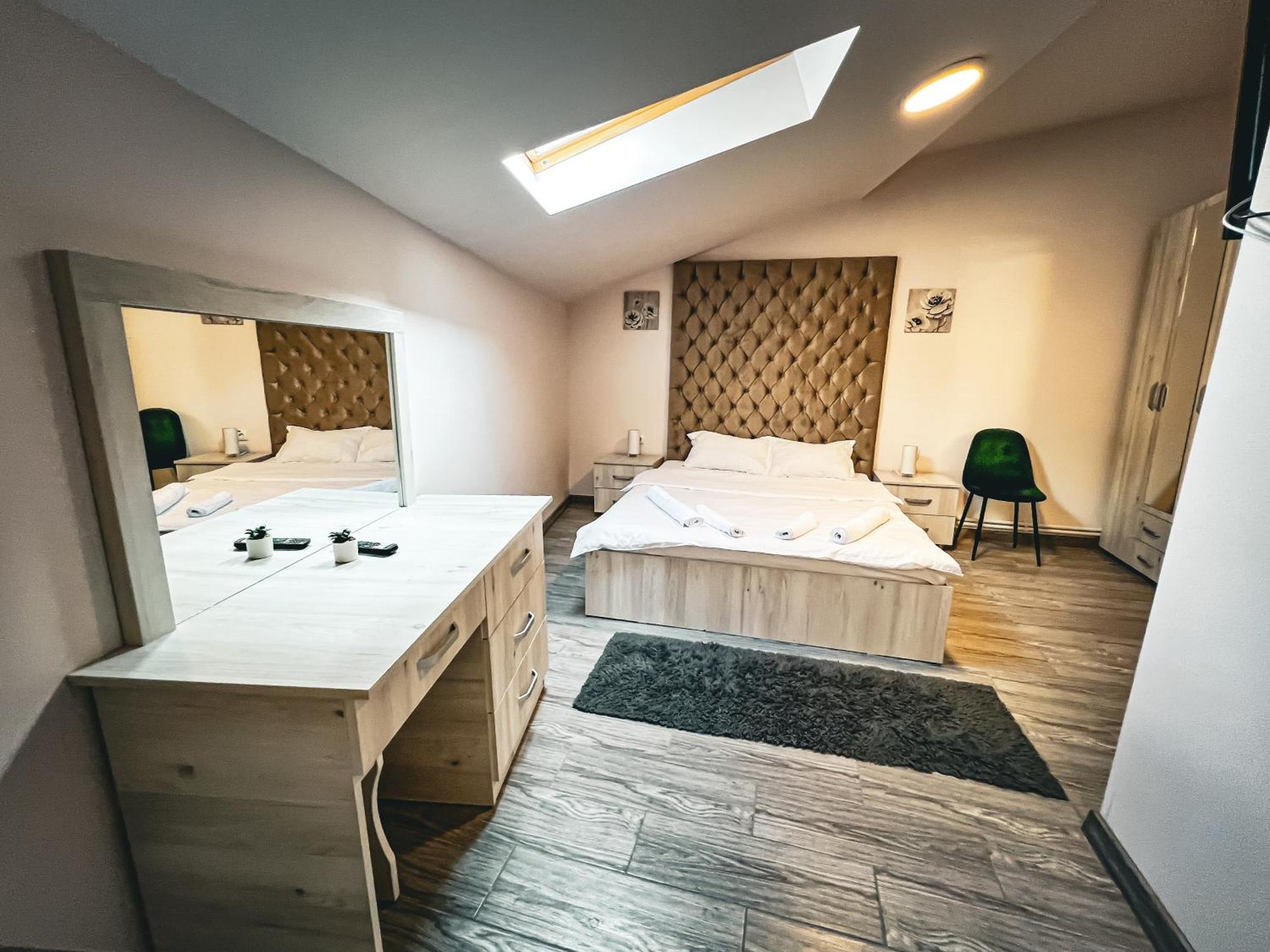 Splendor Boutique Piteşti Eksteriør billede